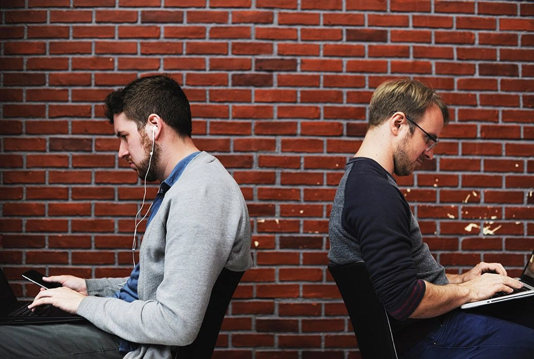 Improve Your Posture At A Desk Job