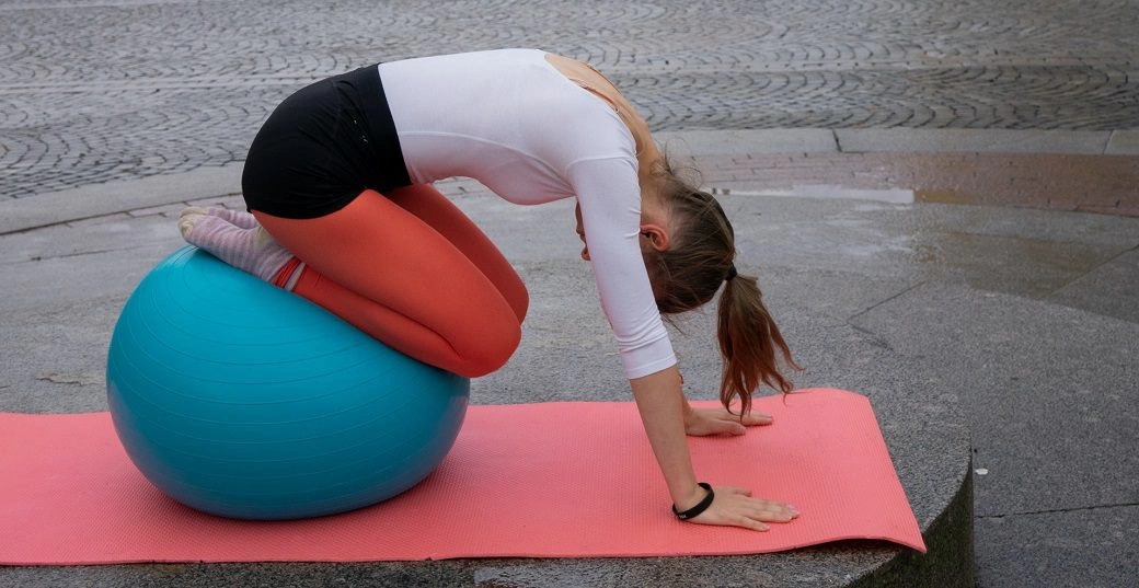 Safe Neck Bulging Disc Exercises & Stretches