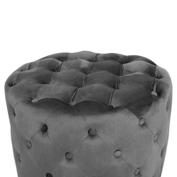 ΣΚΑΜΠΟ KASSIE  ΓΚΡΙ ΒΕΛΟΥΔΟ ΤΥΠΟΥ CHESTERFIELD HM8406.01 Φ60x43Υ εκ.