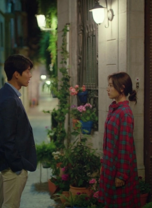 Red Plaid Shirt | Jung Hee Joo – Memories of the Alhambra