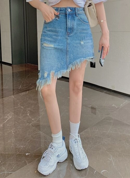 Blue Asymmetrical Distressed Denim Skirt  | Shuhua – (G)I-DLE