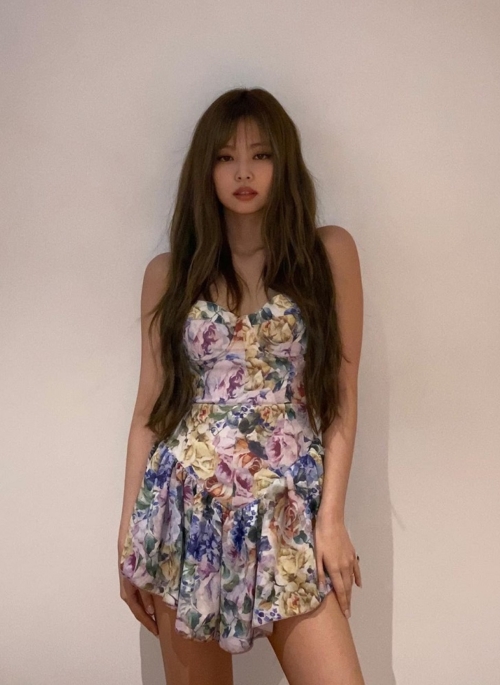 Lilac Bustier Corset Style Floral Dress | Jennie – BlackPink