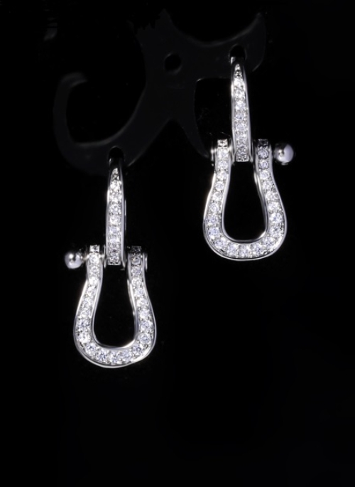 Silver Buckle Earrings | Ko Moon‑Young – It’s Okay Not To Be Okay