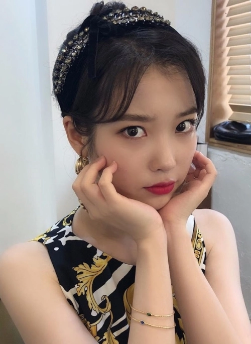 Black Bowknot Diamond Headband | IU – Hotel Del Luna