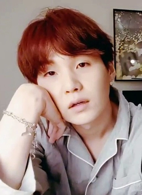 Silver Dolphin Tail Bracelet | Suga – BTS