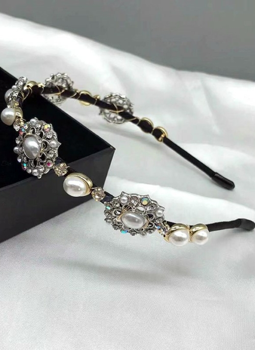 Black Baroque Style Headband With Pearl And Rhinestones | Jang Ji Eun – Hotel Del Luna