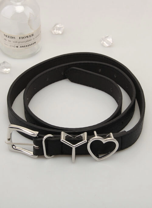 Black Y-Heart Faux Leather Belt | Haerin – NewJeans