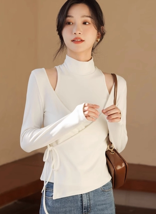 White Two-Piece Illusion Mock Neck Wrap Top | Wonyoung – IVE