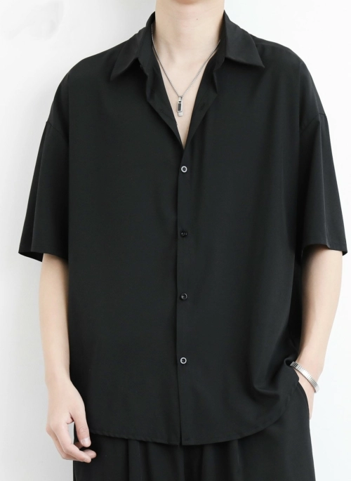 Black Button-Up Short Sleeve Shirt | Mia – Everglow