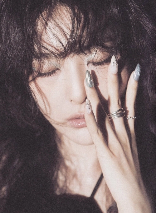 Silver Double-Cross Ring | Seulgi – Red Velvet