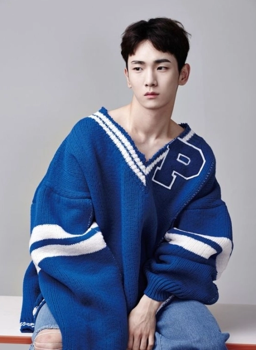 Blue Letter Patch Stripe V-Neck Sweater | Key – SHINee