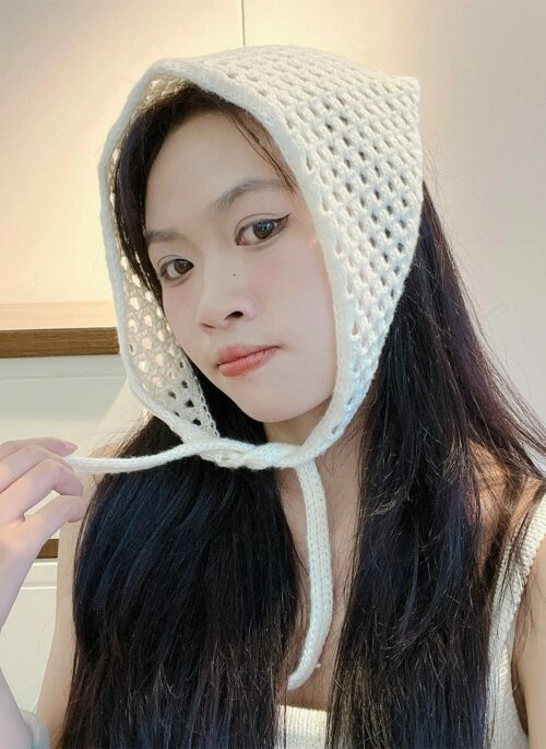 White Hollow Knitted Head Scarf | Momo – Twice