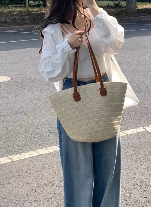 Beige Woven Beach Bag | Chaeyoung – Twice