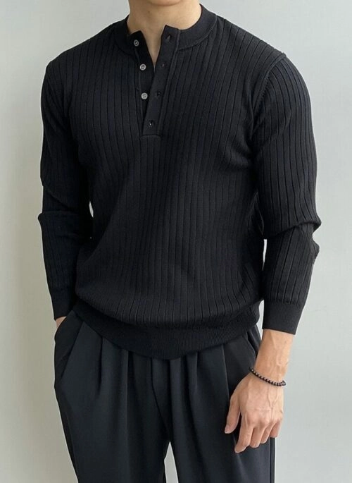 Black Ribbed Half-Buttoned T-Shirt | Jungwon – Enhypen