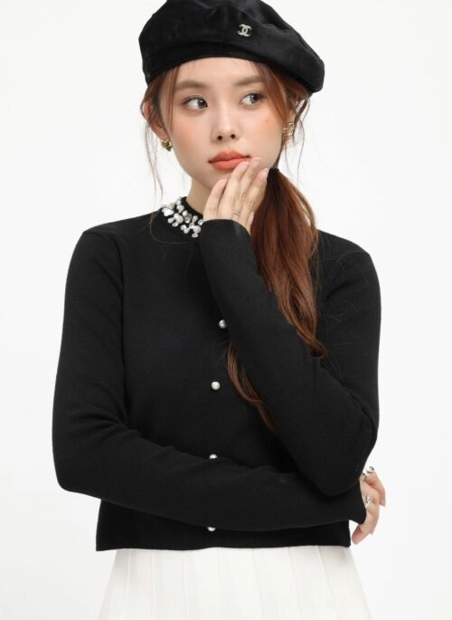 Black Chic Knit Top For Casual Style