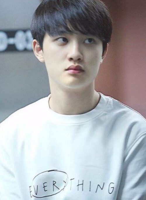 White Everything Print Sweatshirt | D.O. – EXO