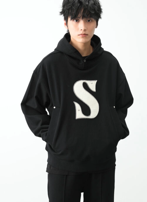 Black Letter Patched Hoodie | Sanha – Astro