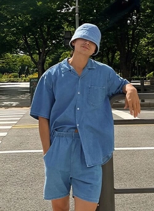 Blue Short Sleeves Denim Shirt | LeeKnow – Stray Kids