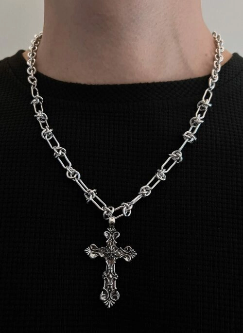 Silver Gothic Cross Necklace | Winter – Aespa