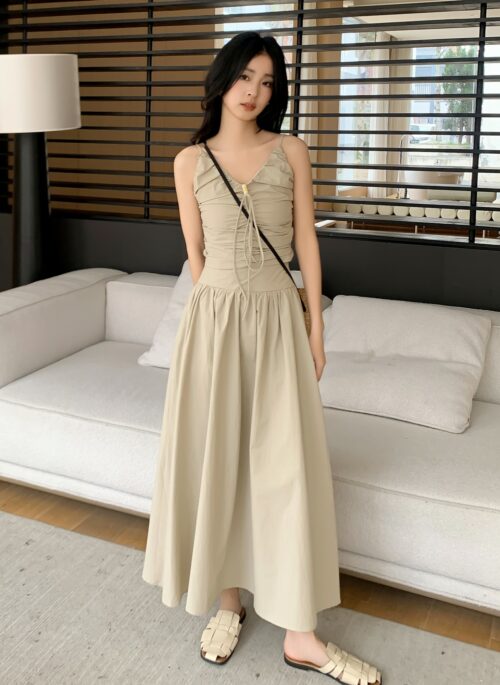 Beige Drawstring V-Neck Dress | Joo Eun Ho- Dear Hyeri