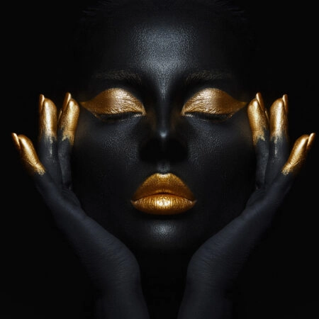 Πινακας σε καμβά WOMAN WITH GOLD PAINT 2 - Πορτραιτα και Φιγουρες Sticky 5