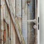 Αυτοκολλητο Πορτας OLD WOODEN DOOR