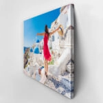 Πινακας σε καμβά WOMAN IN SANTORINI