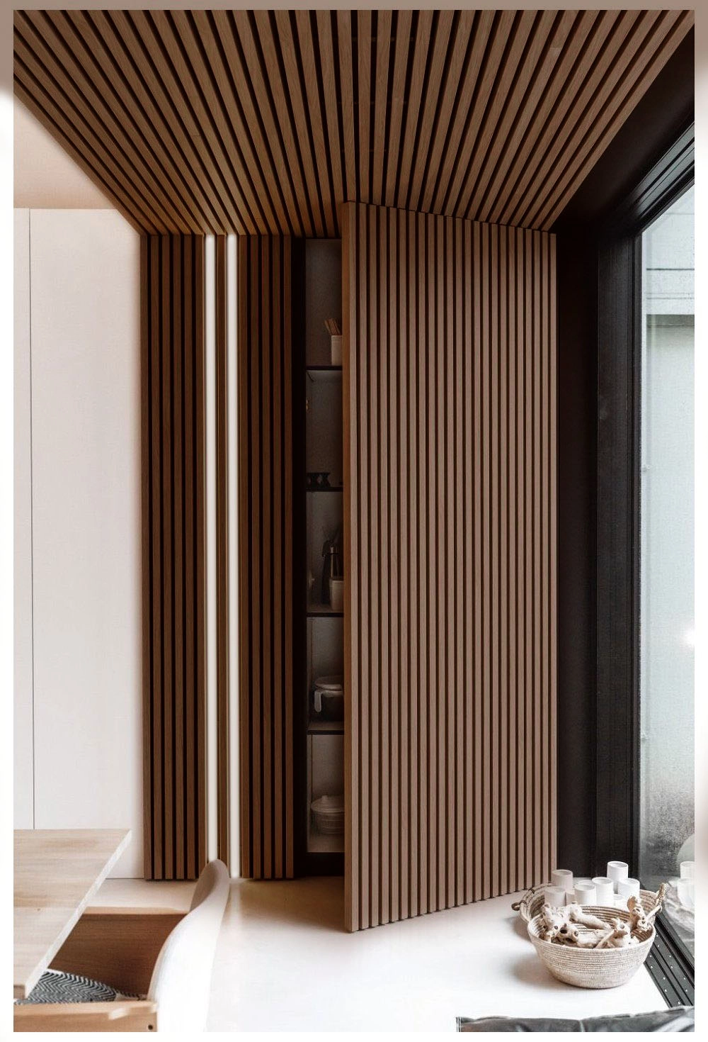 Διακοσμητικό panel τοίχου  με 3D πηχακια 08 RESIDENCE πλατος 12.2cm x υψος 2.90m DARK BROWN OAK