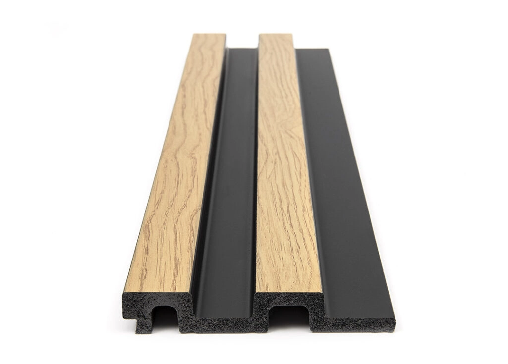 Διακοσμητικό panel τοίχου με 3D πηχακια F4 RESIDENCE πλατος 12.2cm x υψος 2.90m NAT.OAK/BLACK