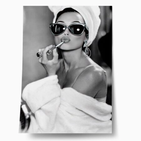 Πόστερ AUDREY HEPBURN LIPSTICK - Πορτραιτα - Φιγουρες Sticky 1
