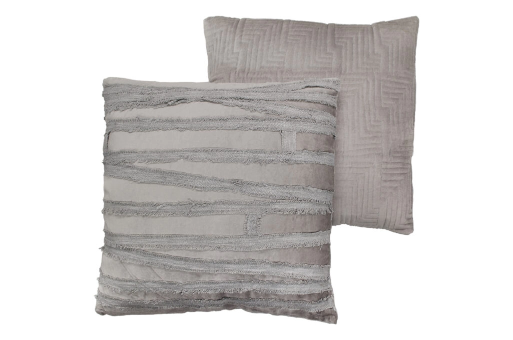 SILVER STRIPES ΔΙΑΚΟΣΜΗΤΙΚΟ ΜΑΞΙΛΑΡΙ 50x50x10 ΥΦΑΣΜΑ ΓΚΡΙ