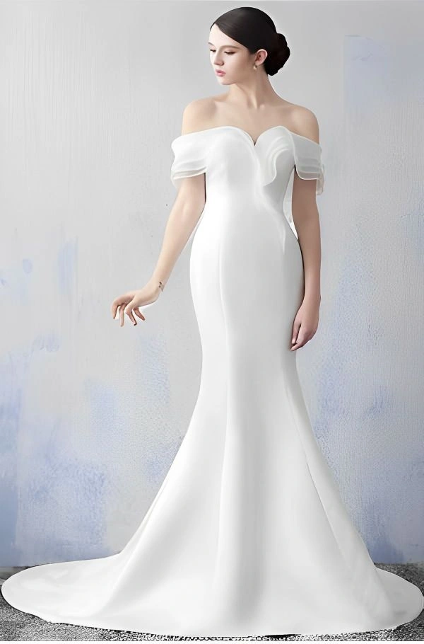 Alexis Georgio wedding dress