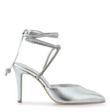 SLINGBACK από τη συλλογή της εταιρίας TSAKIRIS MALLAS Bridal της σεζόν