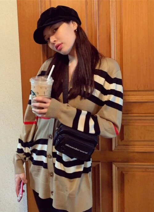 Beige Striped Retro Style Knitted Cardigan | Hyuna