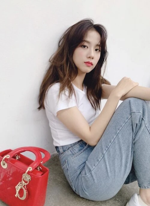 Blue Wide-Leg Denim Jeans | Jisoo – Blackpink