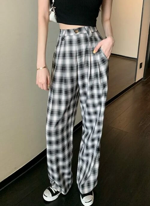 Black Casual Check Patterned Pants | Soojin – (G)I-DLE