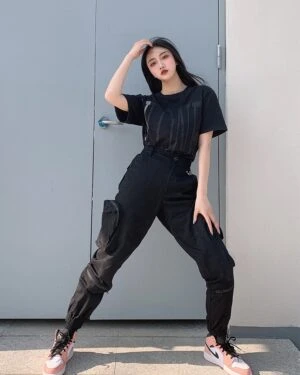 Black Jogger Pants  | Rose - BlackPink