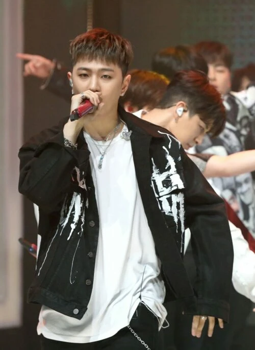 Black Printed Denim Jacket | Donghyuk – iKON