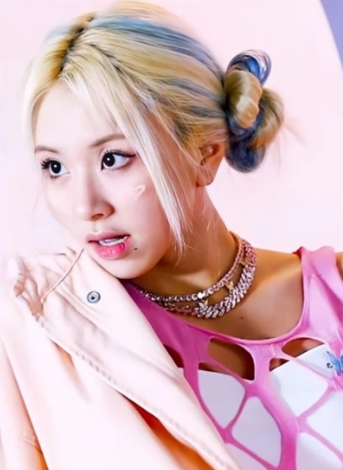 Pink Rhinestone Butterfly Choker | Chaeyoung – Twice