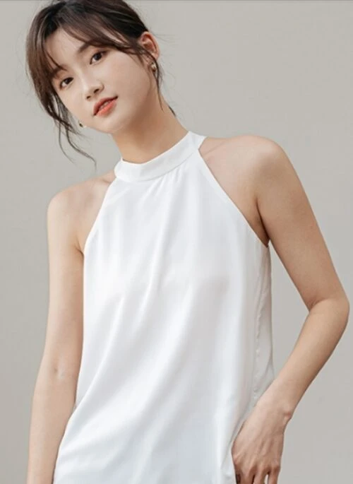 White Classic Halter Top | Solar – Mamamoo