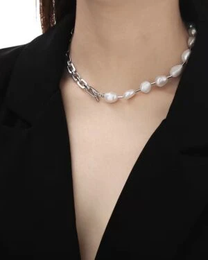 White Pearl Chain Necklace | Miyeon - (G)I-DLE