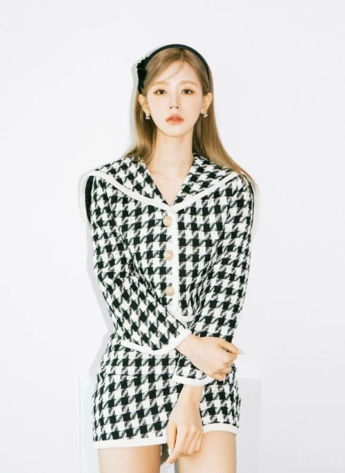 White And Black Sailor Collar Tweed Jacket | Miyeon – (G)I-DLE