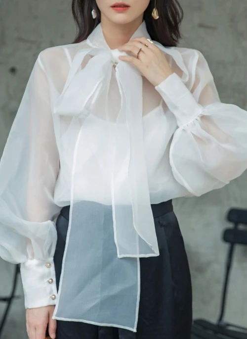 White Lantern Sleeve Bowknot Blouse | Olivia - Loona