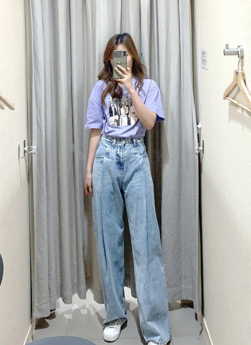 Light Blue Wide Leg Jeans | Rose – BlackPink