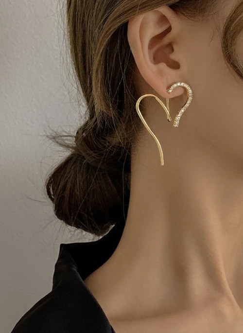 Gold Customizable Heart Statement Earrings | Chaeyoung - Twice