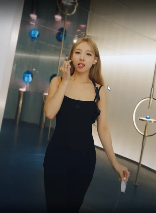 Black Bodycon Sleeveless Jumpsuit | Nayeon – Twice