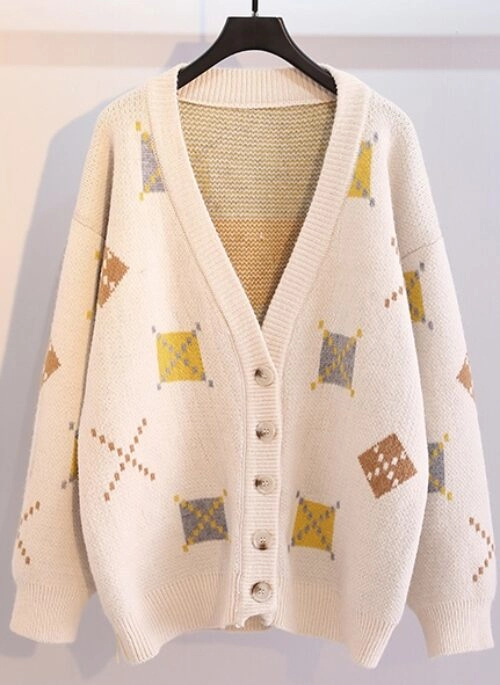 Beige Square Patterned Cardigan | Hoshi – Seventeen