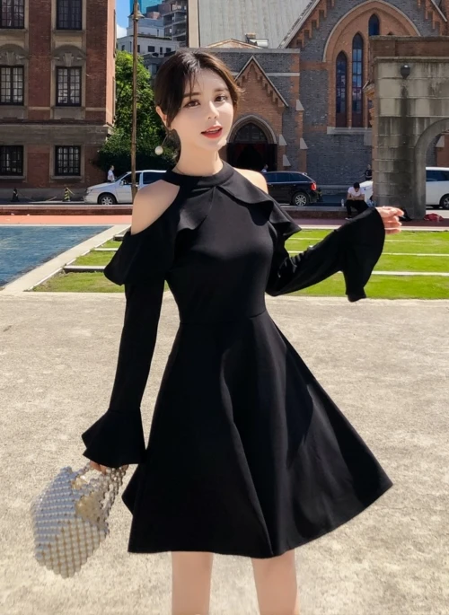 Black Cold Shoulder Dress | Jennie – BlackPink