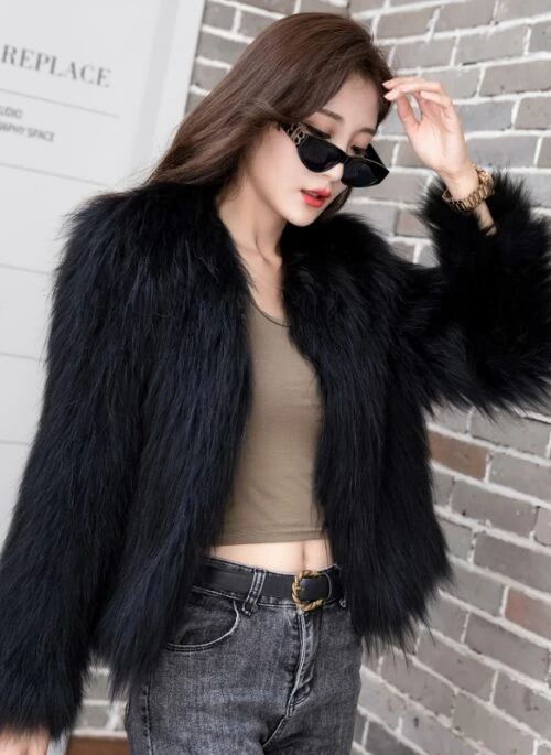 Black Faux Fur Jacket | Lisa – BlackPink