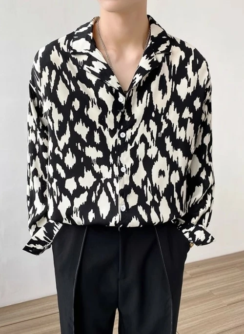 Black And White Abstract Pattern Shirt | Onew – SHINee